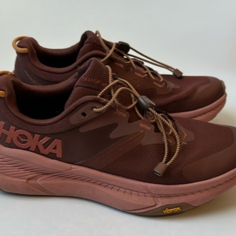 Hoka One One Transport 6B